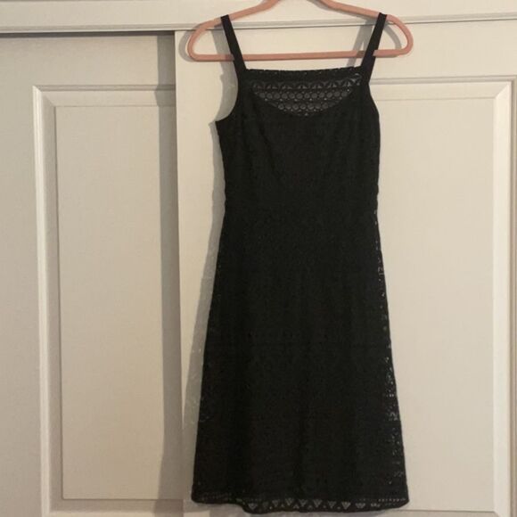 Kensie Black crochet/lace Overlay Dress Knee Length P2P 17” W: 13.25-13.5” L:38” - Picture 1 of 10